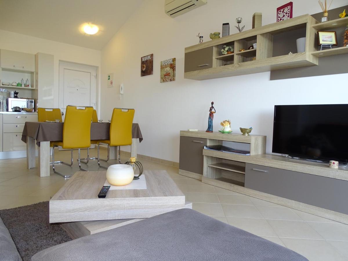 Apartment Bellavista Novigrad Istria Εξωτερικό φωτογραφία