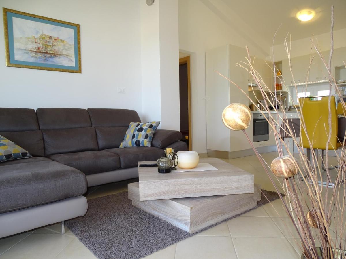 Apartment Bellavista Novigrad Istria Εξωτερικό φωτογραφία